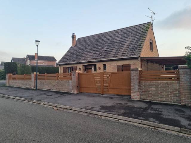 Portail aluminium anthracite cintré avec portillon assorti, Fermotek